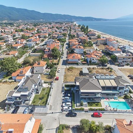Albatros Luxury Suites Vrasná 외부 사진