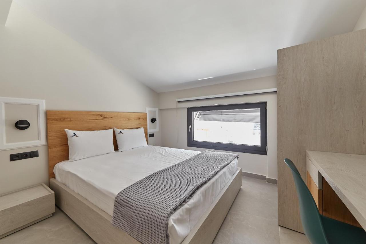 Albatros Luxury Suites Vrasná 외부 사진