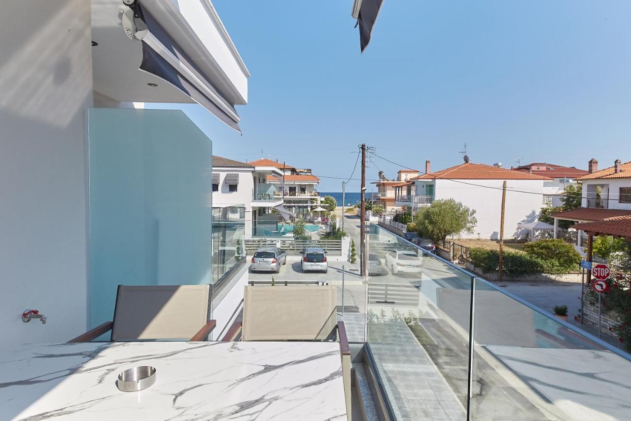 Albatros Luxury Suites Vrasná 외부 사진